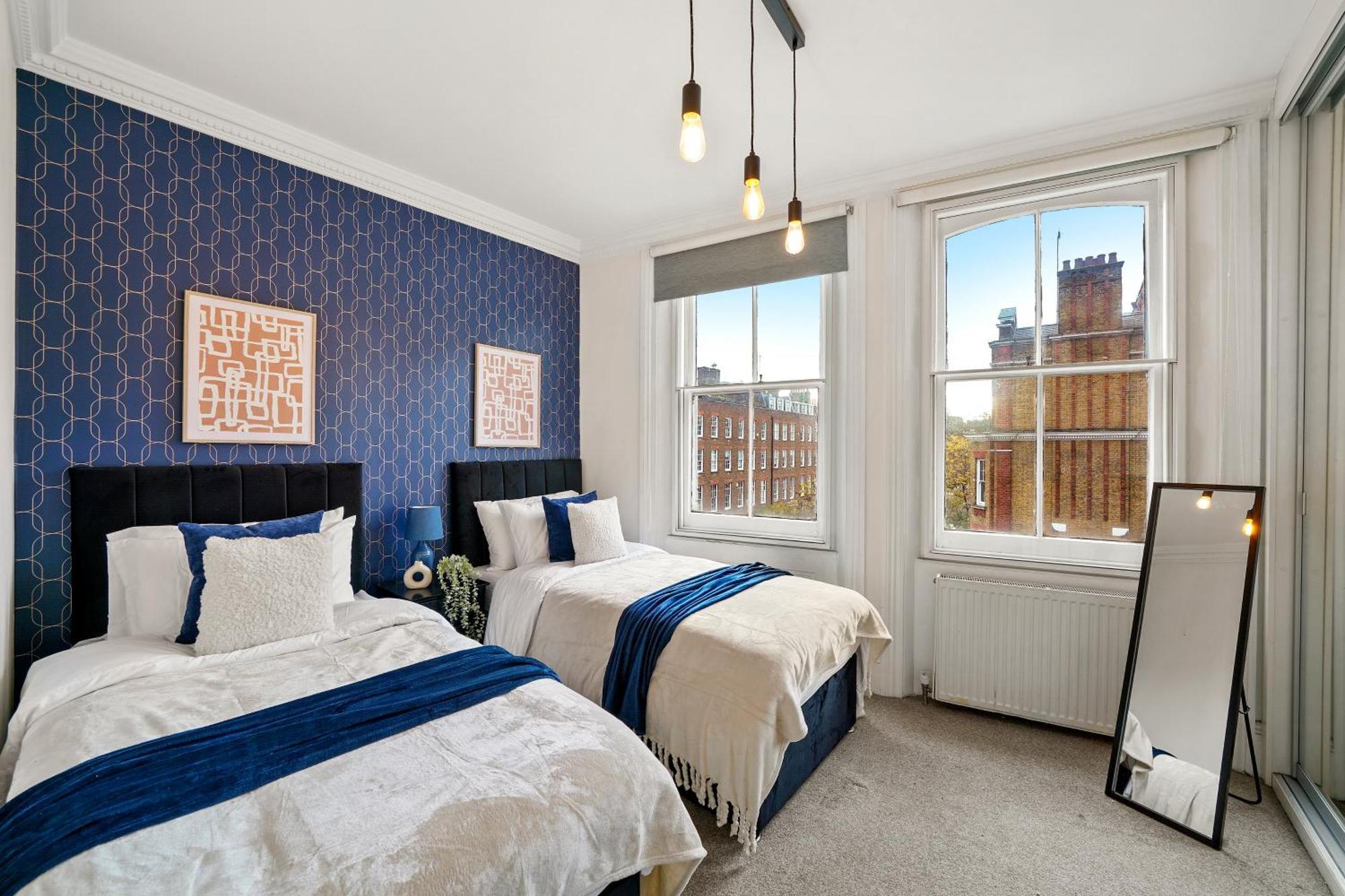 Апартаменты Delightful Flat In - Sleeps 6 *